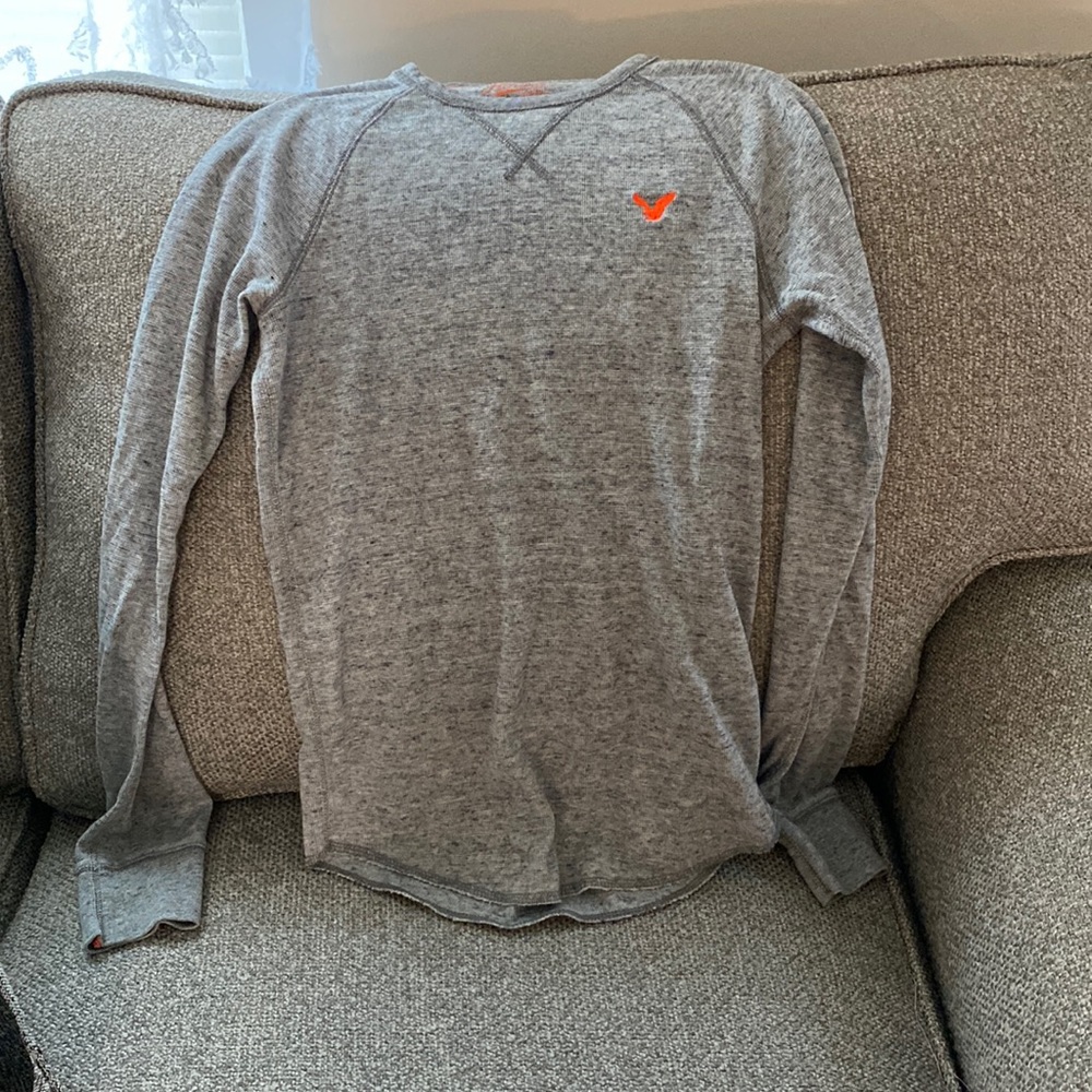 American eagle thermal shirt